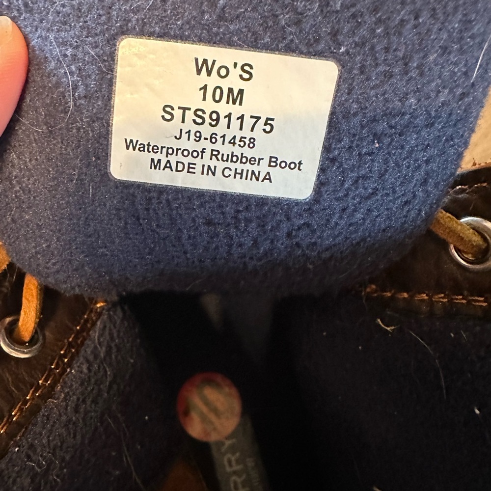 Sperry Boots - Picture 4 of 4